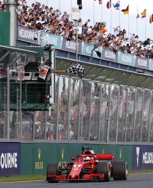 Vettel ha poi mantenuto la testa della gara fino alla vittoria. Ap